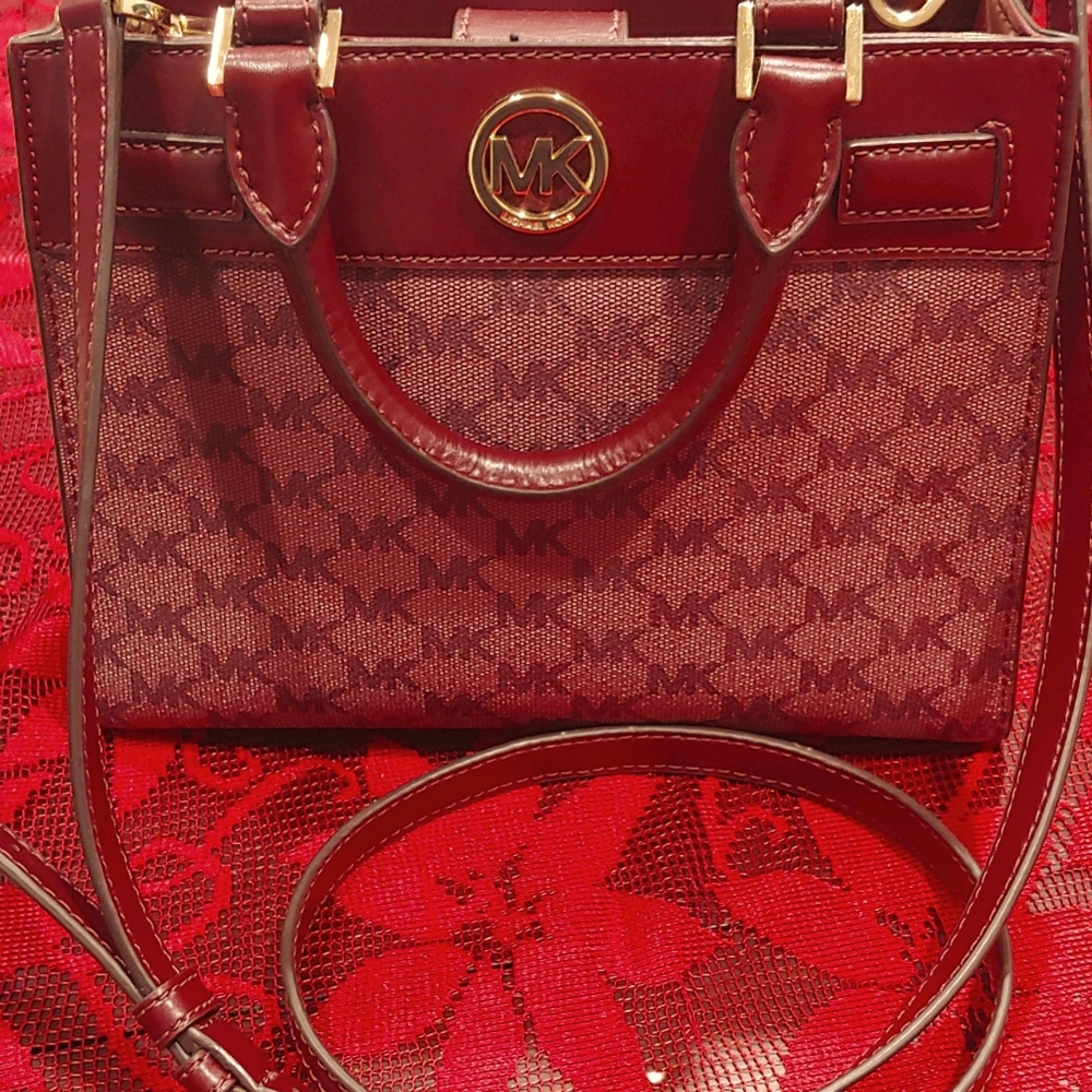 Michael Kors Belted purse